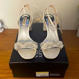 Badgley Mischka Clara Embellished Sandal, size 8.5